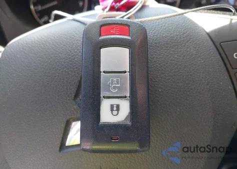 2018 Mitsubishi Outlander Se z USA, uszkodzony, nr VIN JA4AD3A33JZ040194